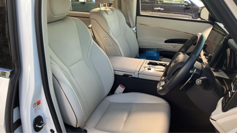 内装前方シート