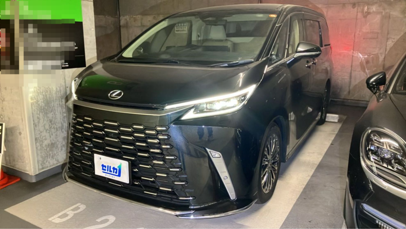 レクサス ＬＭの売買実績画像