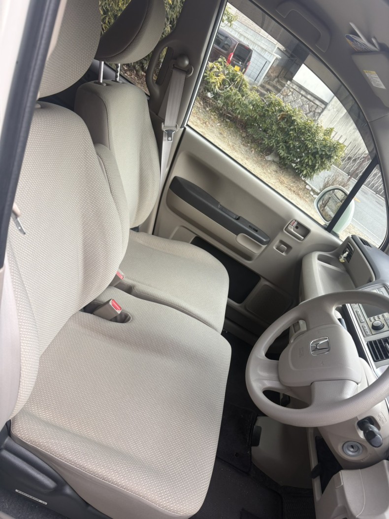 内装前方シート