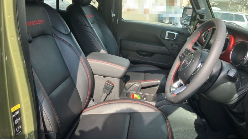 内装前方シート