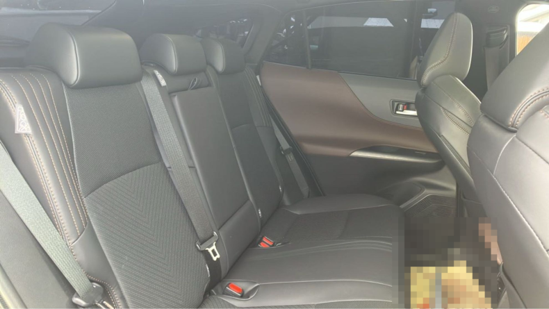 内装後方シート