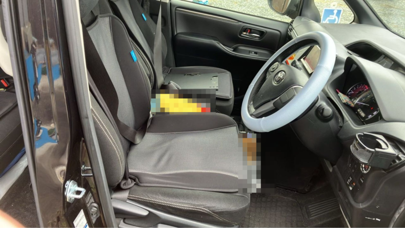 内装前方シート