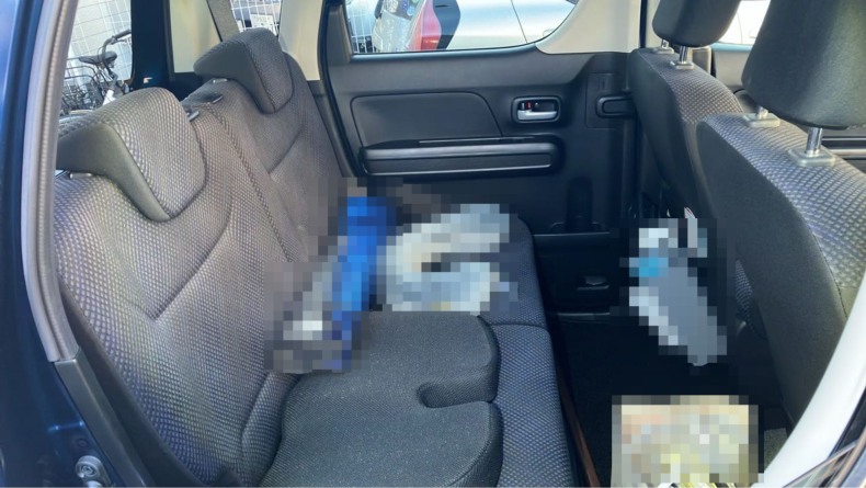 内装後方シート