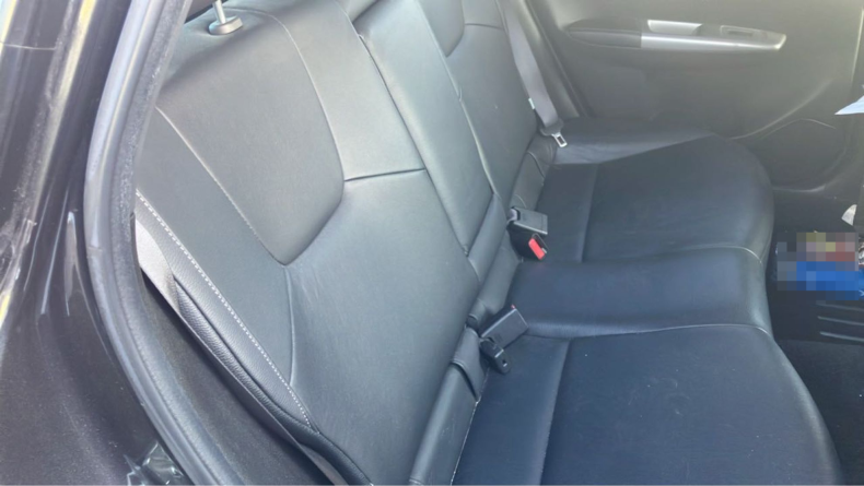 内装後方シート