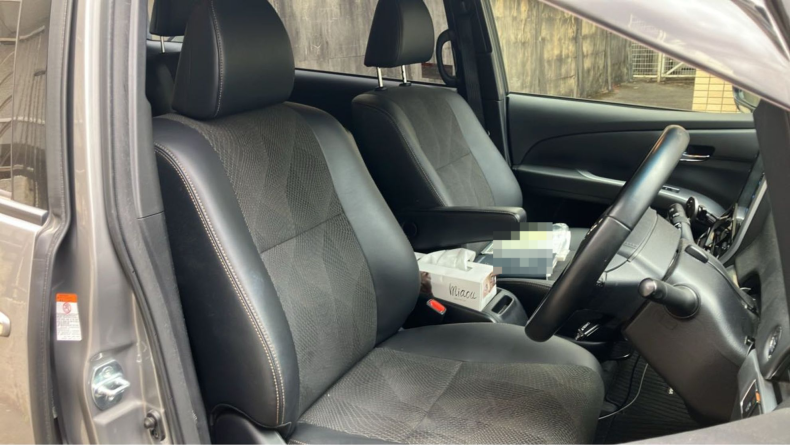 内装前方シート