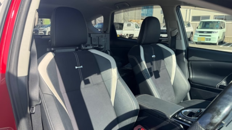 内装前方シート