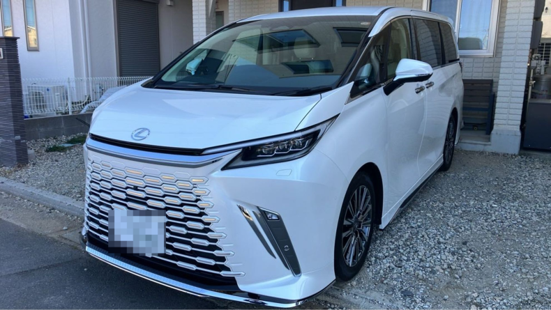 レクサス ＬＭの売買実績画像