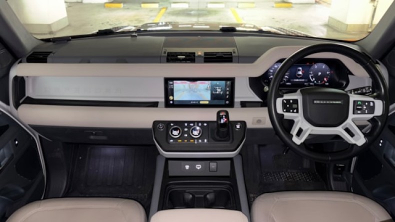 内装インパネ全体