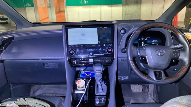 内装インパネ全体