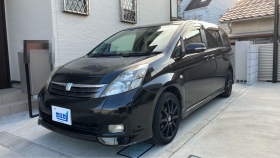 トヨタ/アイシス-326366