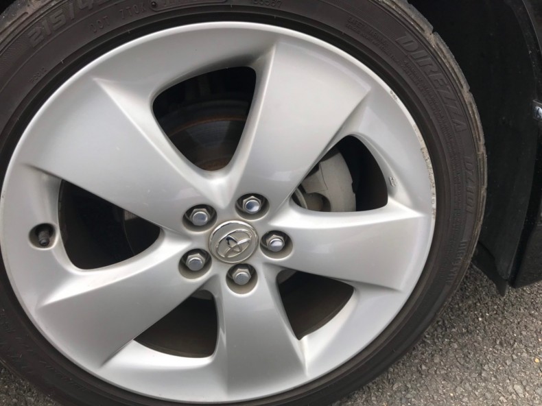 タイヤホイール前