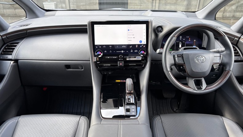 内装インパネ全体