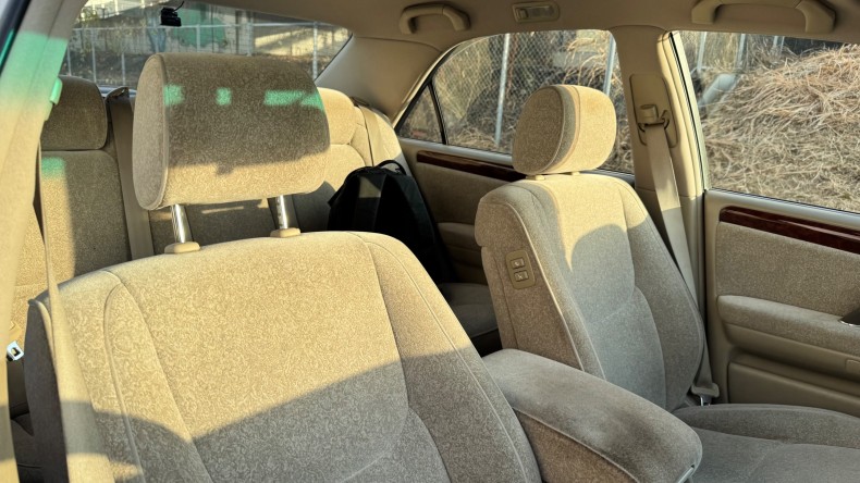 内装前方シート