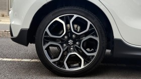 タイヤホイール後