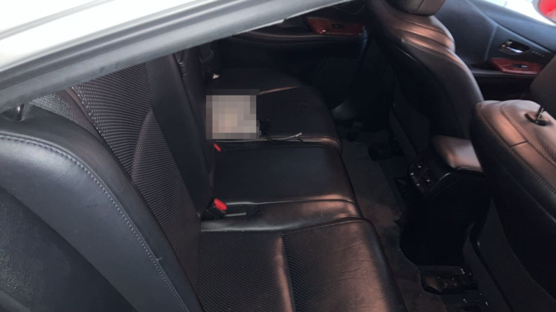 内装後方シート