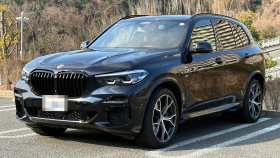 ＢＭＷ/Ｘ５-330300