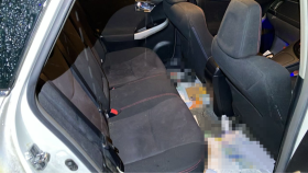 内装後方シート