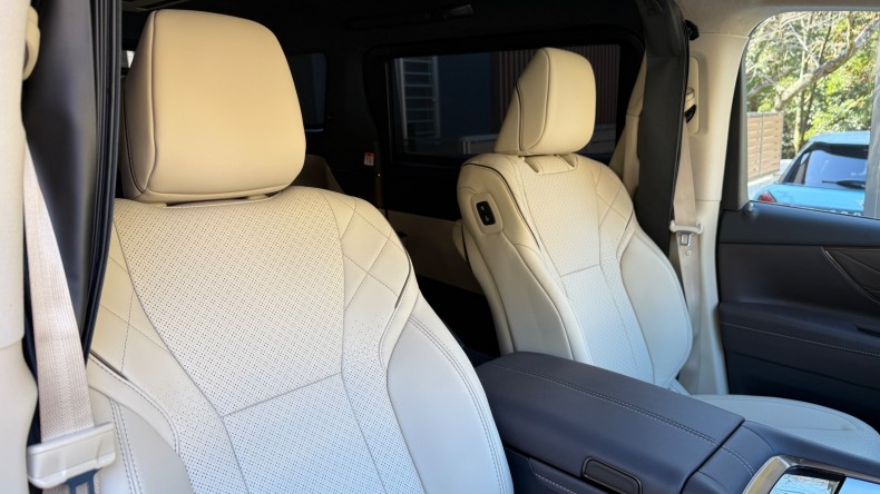 内装前方シート