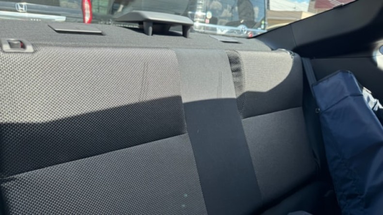 内装後方シート