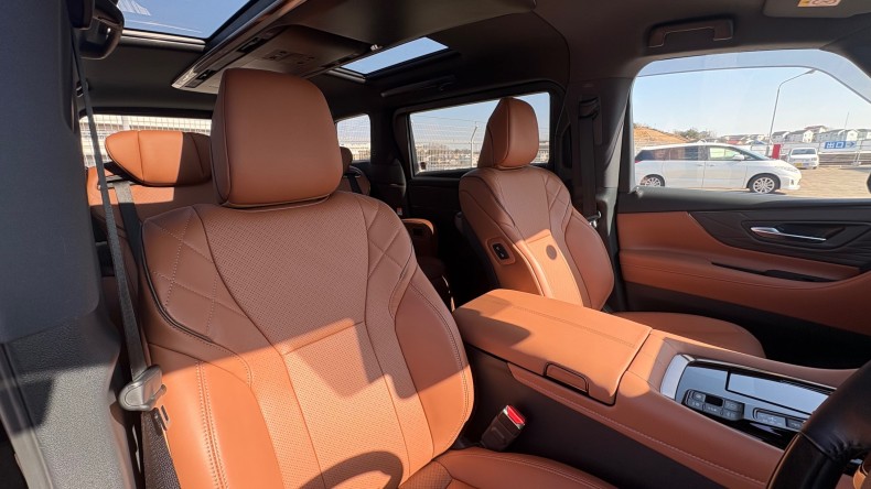 内装前方シート