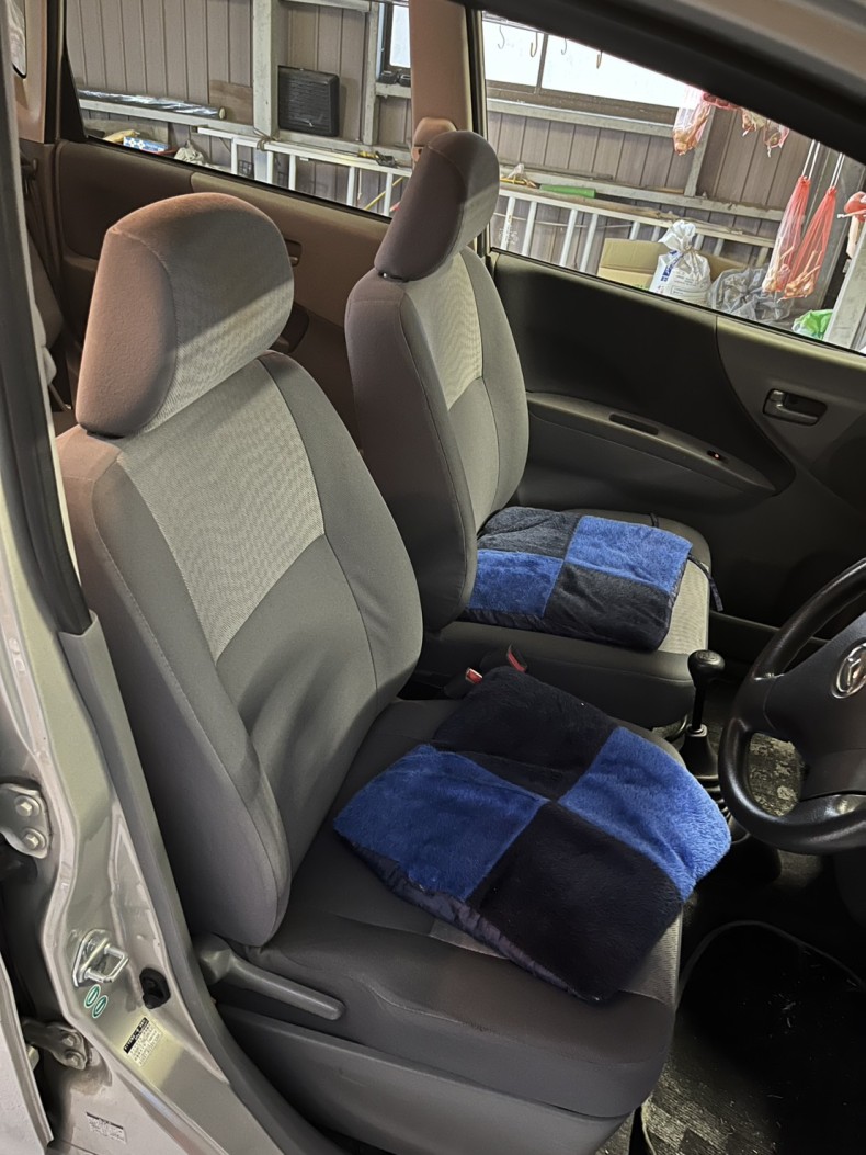 内装前方シート