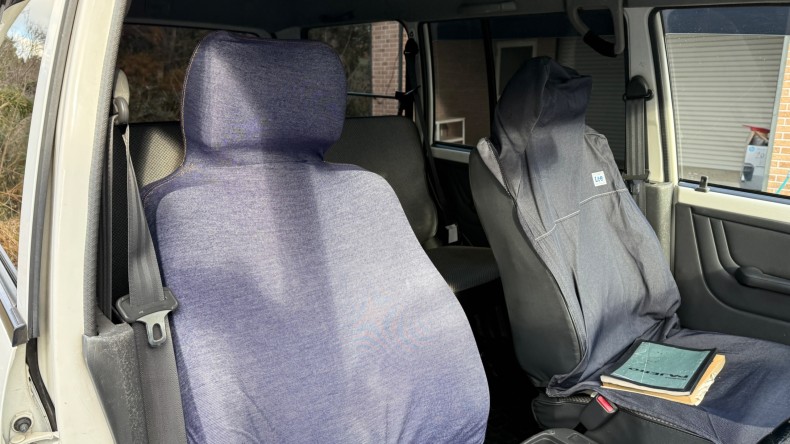 内装前方シート