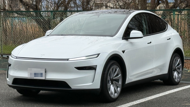 テスラ モデルＹの売買実績画像