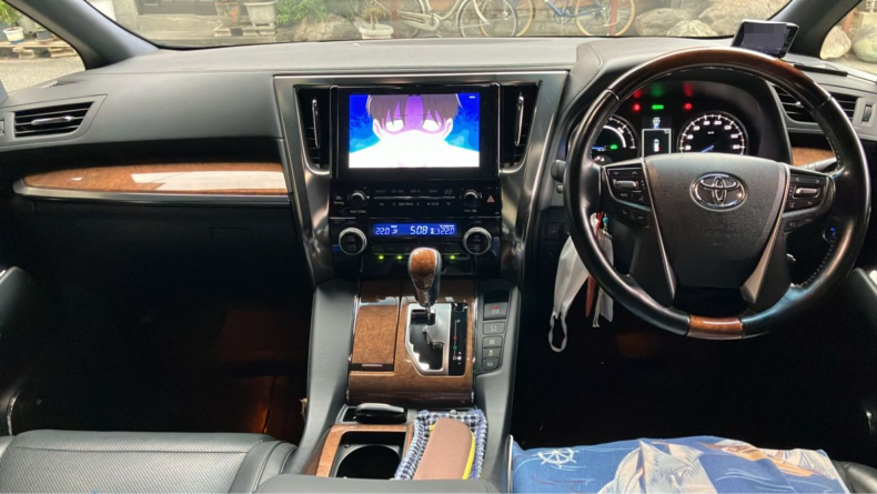 内装インパネ全体