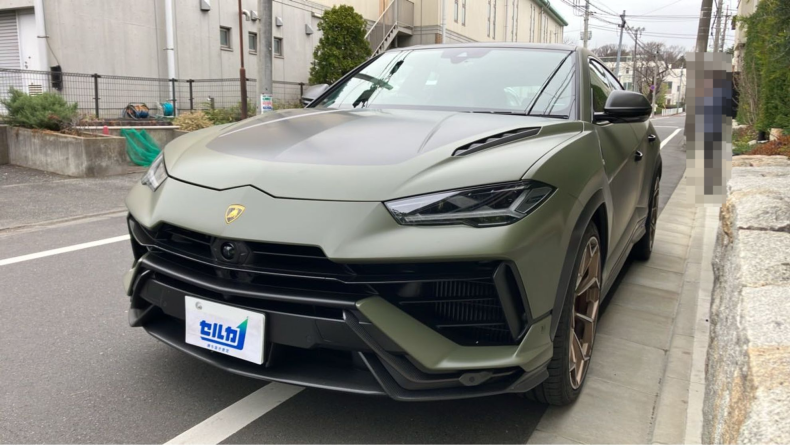 ランボルギーニ ウルスの売買実績画像