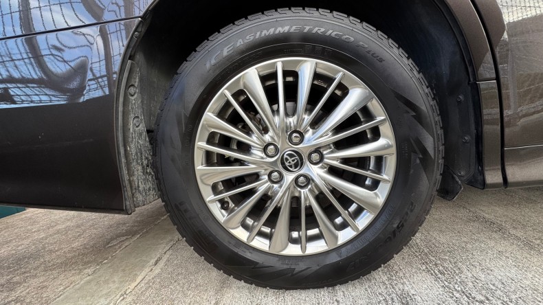 タイヤホイール後