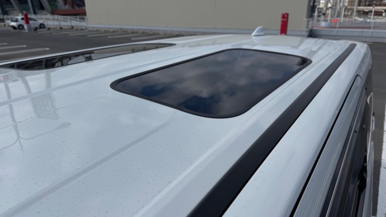 正面ルーフ