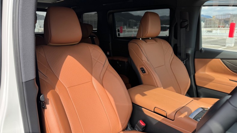 内装前方シート