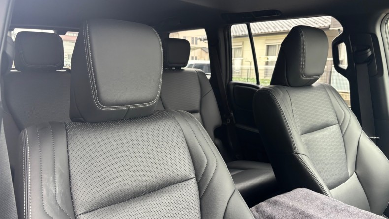 内装前方シート