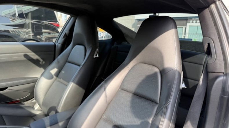 内装前方シート