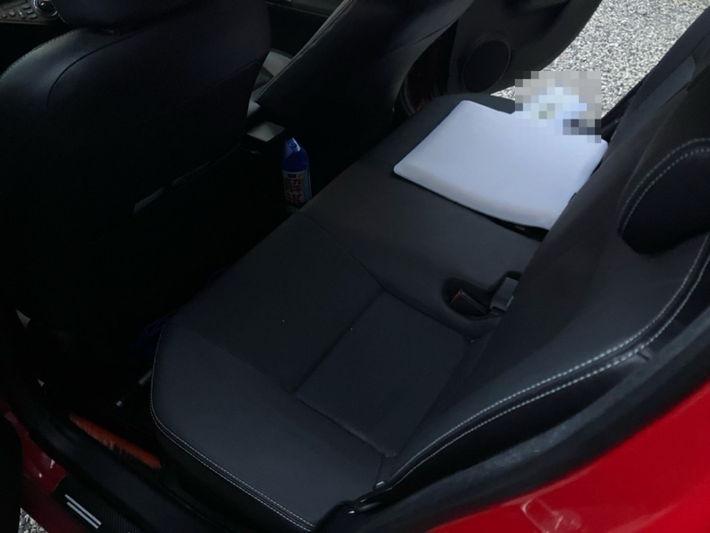 内装後方シート