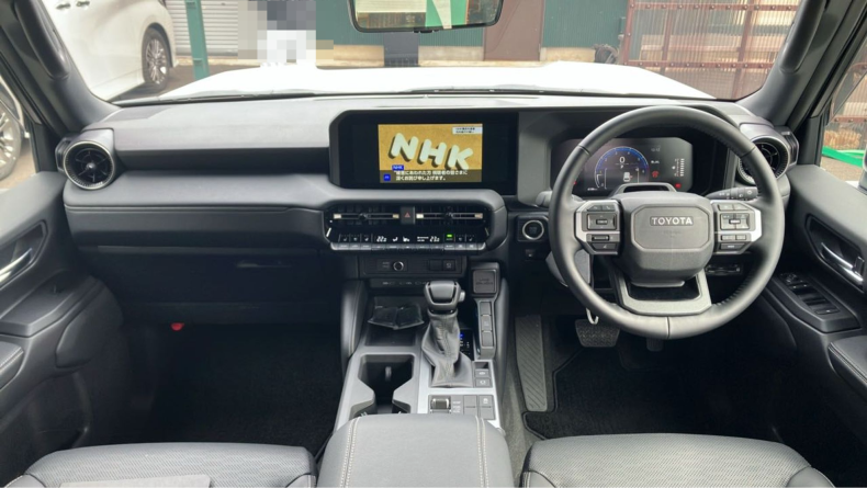 内装インパネ全体