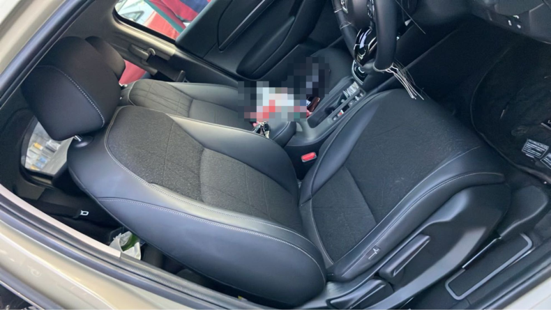 内装前方シート