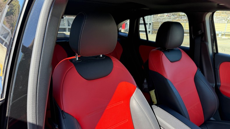 内装前方シート