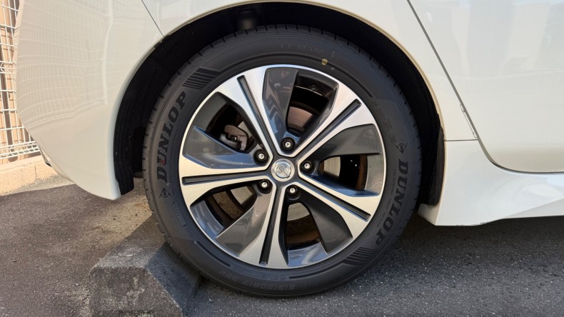 タイヤホイール後