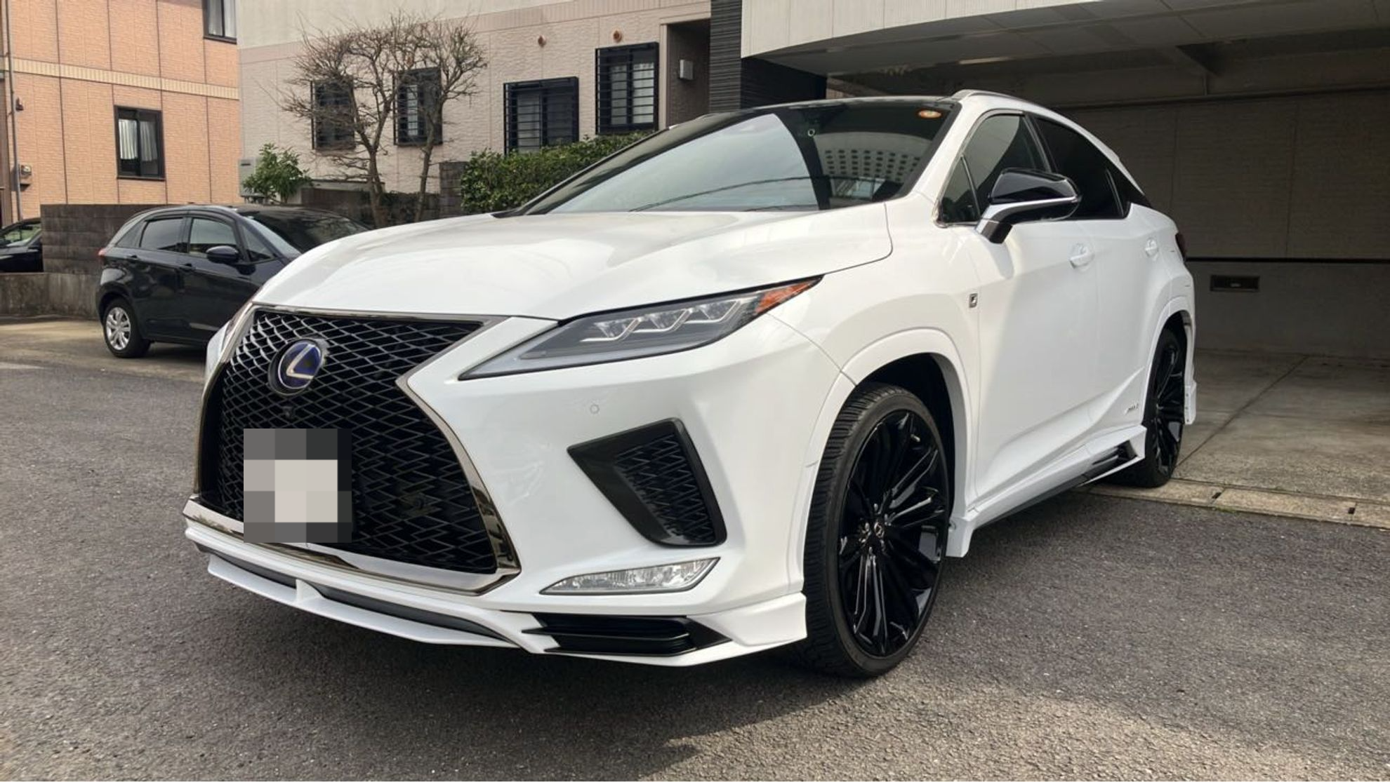 2026年3月成約のＲＸ ＲＸ４５０ｈ Ｆスポーツのメイン画像