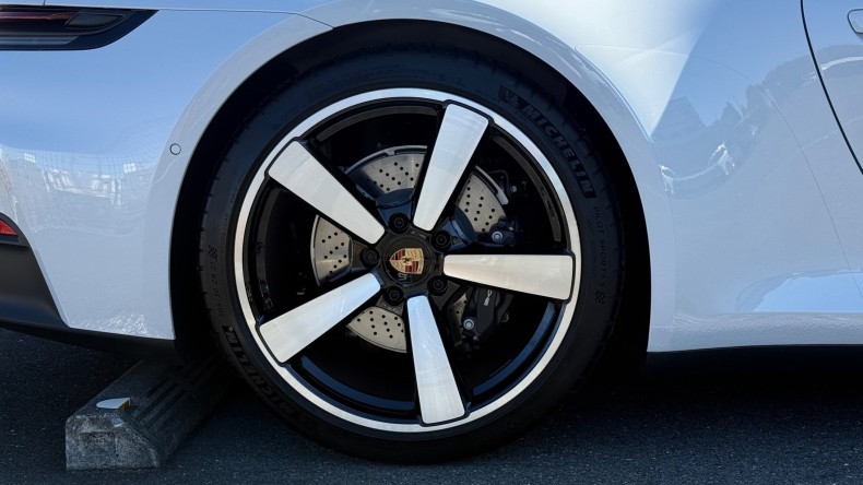 タイヤホイール後