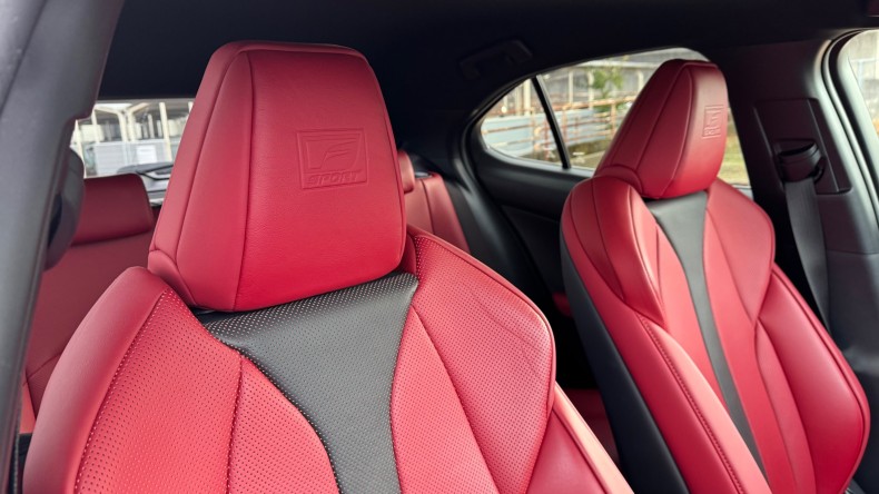 内装前方シート