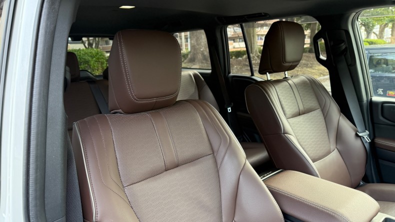 内装前方シート