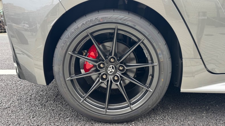 タイヤホイール後