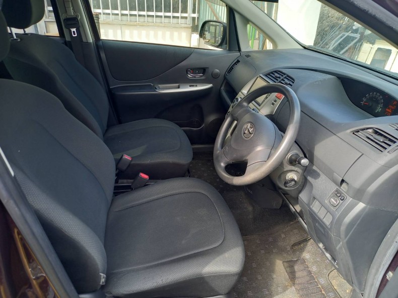 内装前方シート