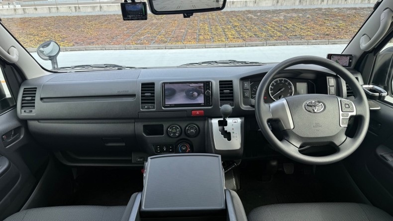 内装インパネ全体