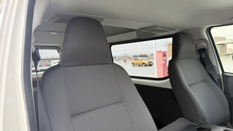 内装前方シート