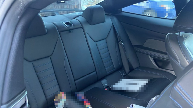 内装後方シート