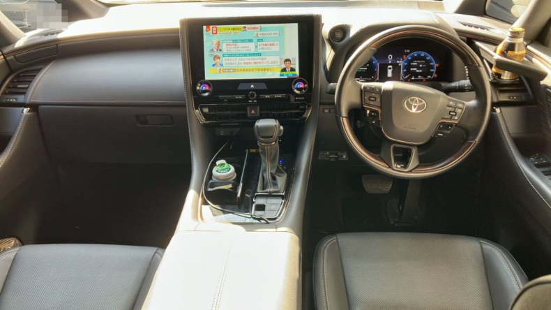 内装インパネ全体