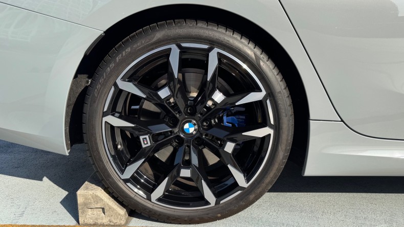 タイヤホイール後